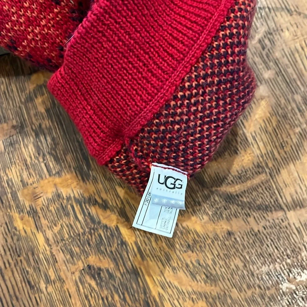 UGG Red & Black Vibrant Plaid Tall Knit Boots; Size 8 - Picture 6 of 8